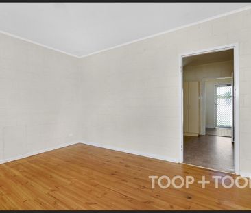 Two Bedroom Home on Spacious Block - Photo 1