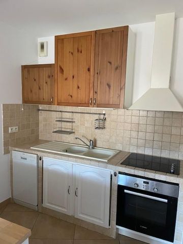 Location Appartement 3 pièces 66m² DRAGUIGNAN 83300 - Photo 4