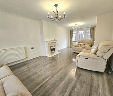 3 bedroom semi-detached house to rent - Photo 3