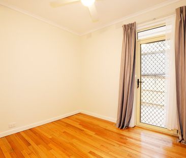 1/43 Royal Avenue, Essendon North VIC 3041 - Photo 3