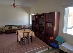 Μονοκατοικία για ενοικίαση - Υπάτη, - Φωτογραφία 1