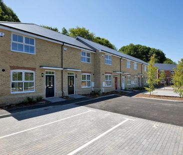 Rosewood Heights, Coombe Valley Road, Dover, CT17 0FJ, Kent - Photo 4