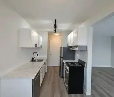 Apartment for rent at 9570 163 Street Northwest | 9570 163 Street N... - Photo 1
