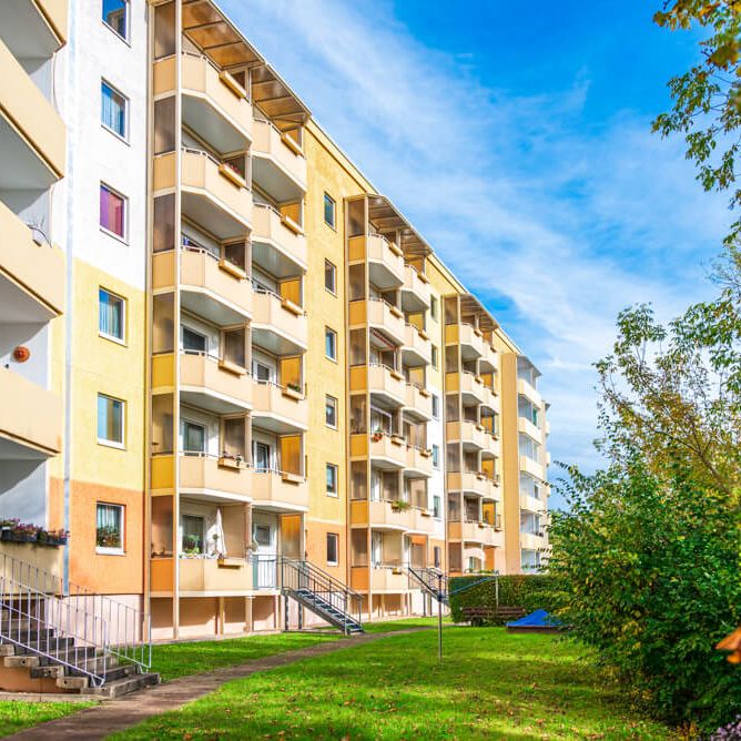 Albert-Funk-Straße 98 - Photo 1