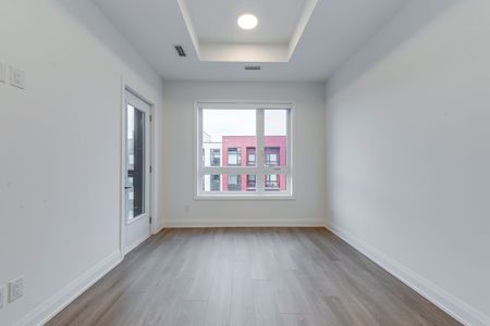 For Lease - 3250 Carding Mill Trail Unit# 522, Oakville, Ontario - Photo 3