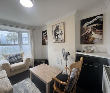 3 bedroom house to rent - Photo 2