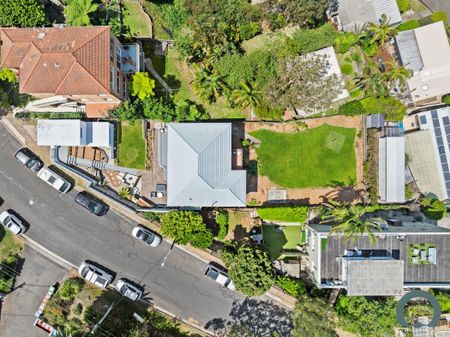 144 QUEENSCLIFF ROAD, Queenscliff NSW 2096 - House For Rent | Domain - Photo 5