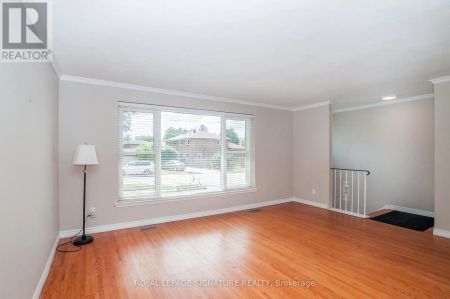 92 FORTROSE CRESCENT - Photo 2