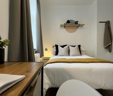 1 bedroom in a house share to rent - Photo 4