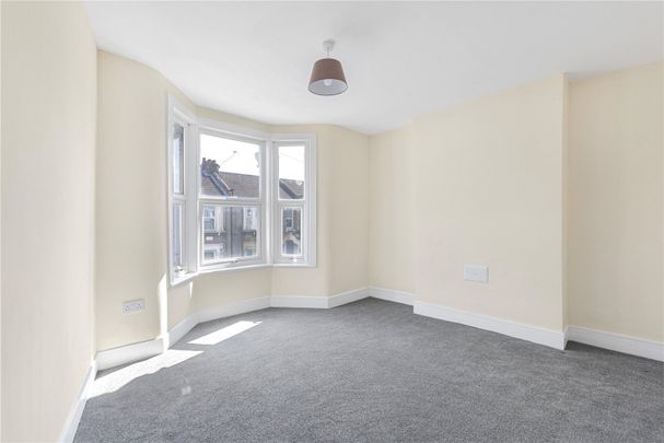Ling Road, London, E16 4AW - Photo 1