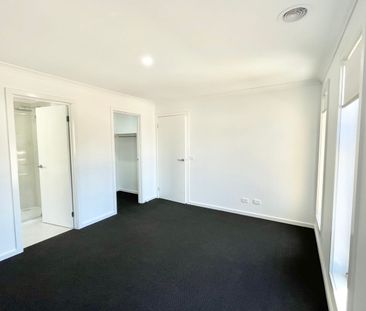 Perfect Family Home Steps from Schools, Parks & Transport - Photo 1