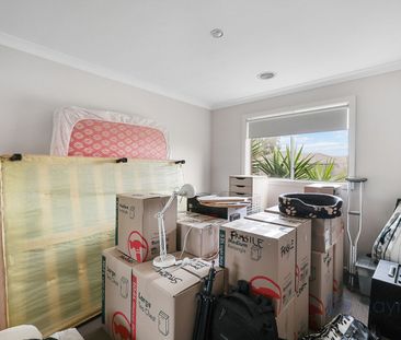 4 Bedroom Family Home in popular Maddingley - Photo 2