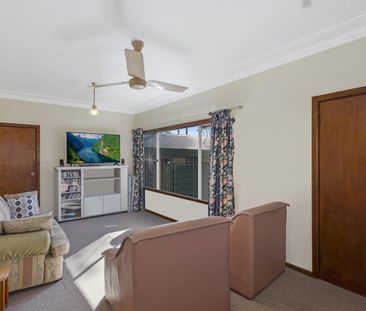 18 Sutton Avenue, Long Jetty, NSW 2261 - Photo 4