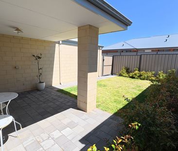 Light, Modern & Perfectly Located - Photo 1