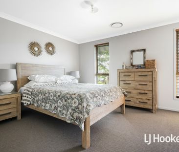 Beautiful 4 Bedroom Home in Schofields - Photo 4