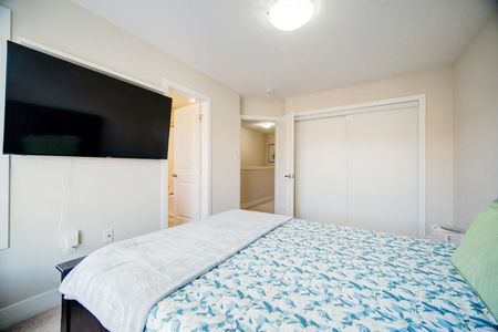 For Lease - 1960 DALMAGARRY Road Unit# 162, London North, Ontario - Photo 4