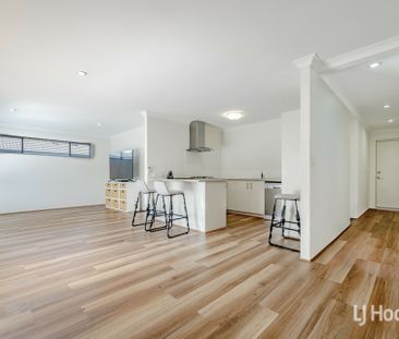 Convenient, Comfortable and Low-Maintenance Living - Photo 6