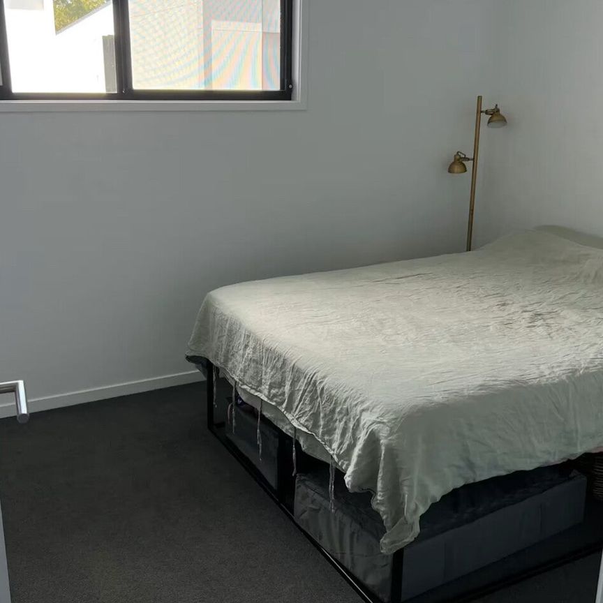 Arana Hills - Photo 1