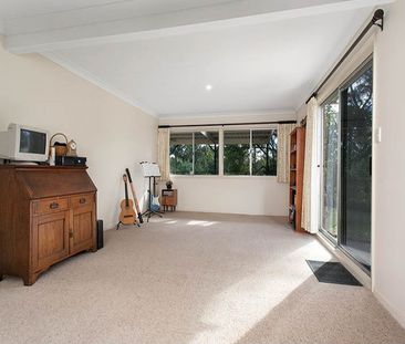 1 Kimbar Place, Yarrawarrah NSW 2233 - House For Rent | Domain - Photo 2