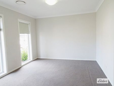 Comfortable 4 Bedroom Family Home - Photo 4
