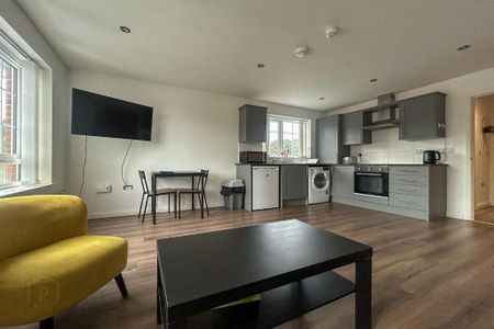 21, 16 Comber Road, Dundonald, Belfast, BT16 2AB - Photo 2
