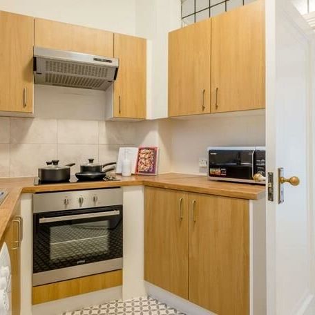 2 Bedroom Flat To Let - Photo 1