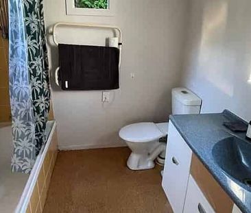 2 Bedroom House in Brooklyn available now for rent - Photo 5