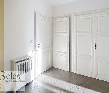 Location Appartement 4 pièces 98m² - Photo 5