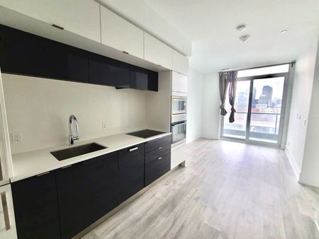 For Lease - 1 Edgewater Drive Unit# Gph28, Toronto, Ontario - Photo 4