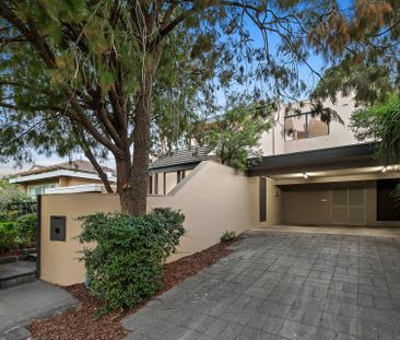 Spacious Family Living in Enviable Locale - Photo 3
