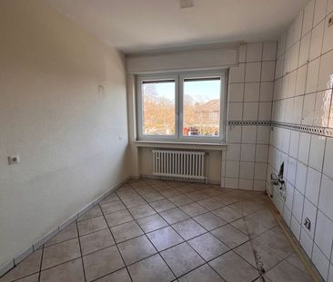 Helle und freundliche 2-Zimmer-Wohnung mit Balkon zu vermieten - Photo 1