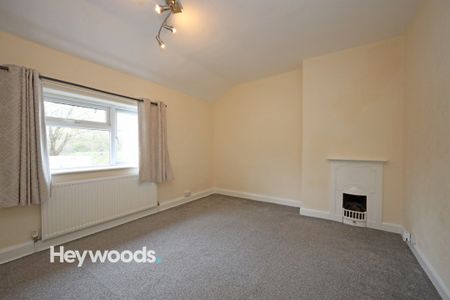 2 bed terraced house to rent in Silverdale Road, Newcastle, Staffordshire - Photo 4