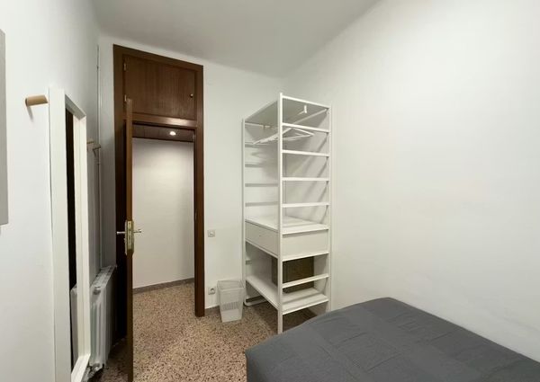 Carrer de Sardenya, Barcelona, Catalonia 08018