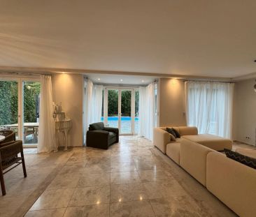 Luxusvilla mit Wienblick, Pool und Gärtner in absoluter Bestlage - 1190 Wien - Photo 2