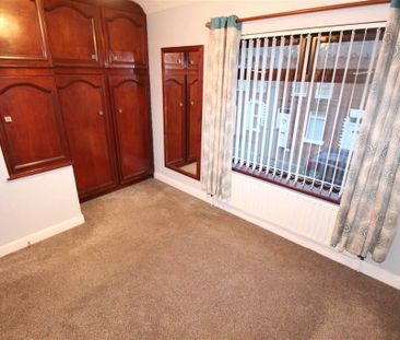 112 Avoniel Road, Belfast, BT5 4SG - Photo 3