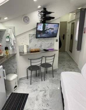 Location Studio - Photo 1