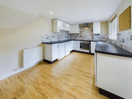 2 bedroom detached house to rent - Photo 5