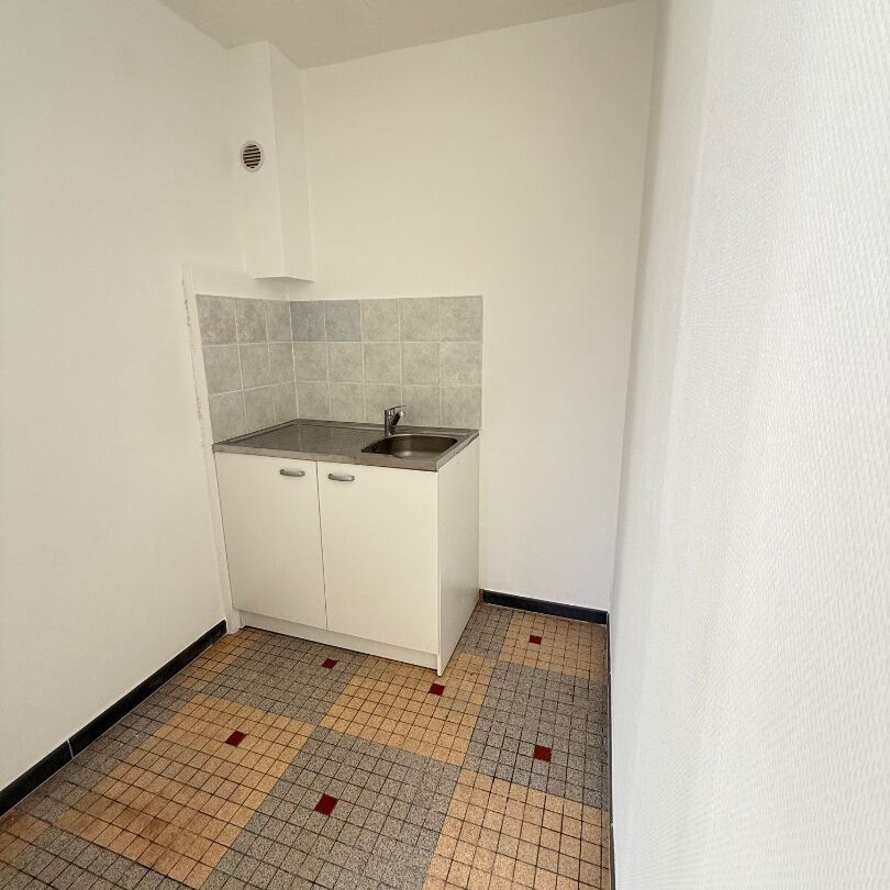 Location Appartement 1 pièce 22m² - Photo 1