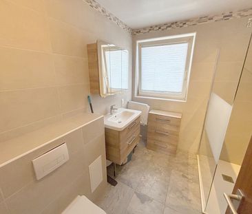 Attraktive 3-Zimmer-Wohnung mit Einbauküche, Balkon und optionalem ... - Foto 1