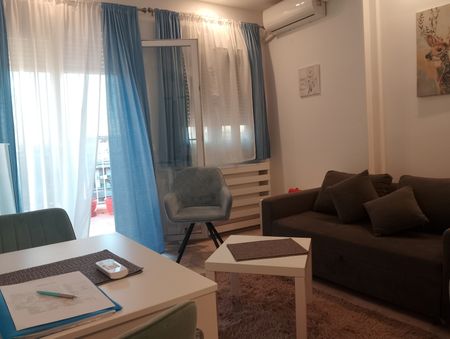 Ενοικιάζεται Γκαρσονιέρα 40 τ.μ. - Photo 3