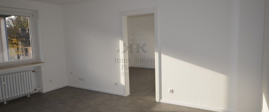 Helle Altbau-Wohnung in Duisburg-Rheinhausen Bergheim! - Foto 1