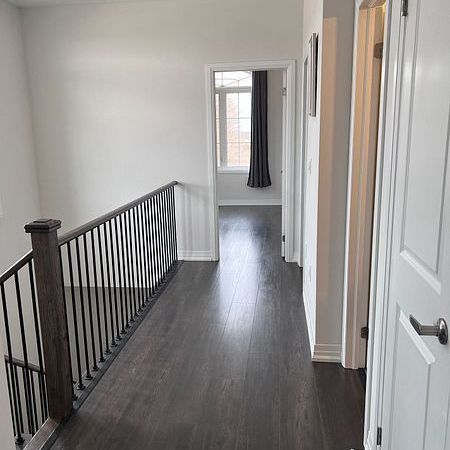 For Lease - 59 Schmeltzer Crescent, Richmond Hill, Ontario - Photo 1