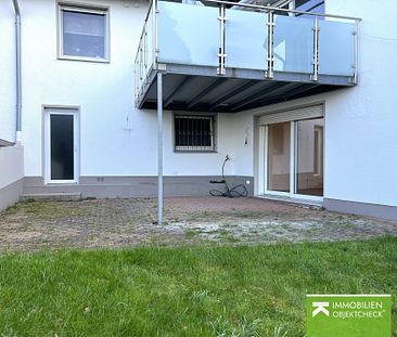 Willkommen im Grünen: Charmante Zwei-Zimmer-Erdgeschosswohnung mit Terrasse und Garten - Foto 1