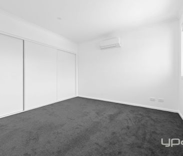 3/3 Kellerman Drive, Point Cook - Photo 2