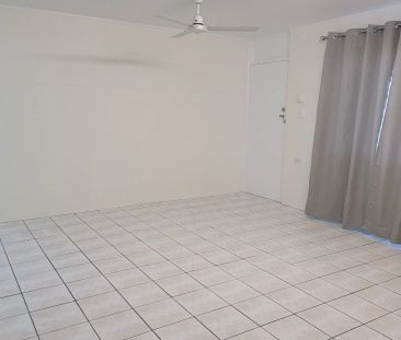 Unit 2/67 Punari Street, Currajong. - Photo 4