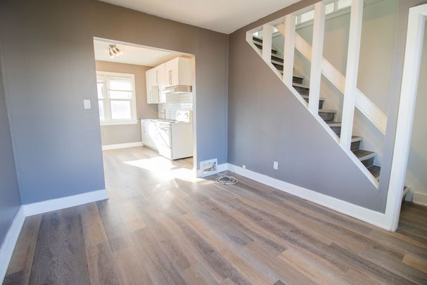 106 Grass Ave - B *Spacious 2 Bed Unit in St. Catharines* - Photo 1