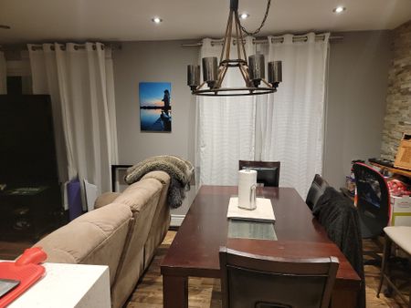 For Lease - 5486 Hixon Avenue, Burlington, Ontario - Photo 4