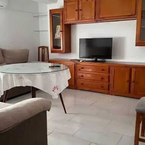 Piso en alquiler en Jaén Capital - Foto 1