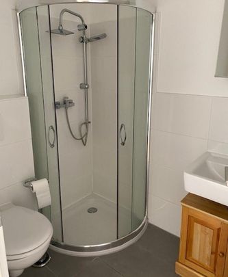 Ideal auch für eine 2erWG! Helle, schöne 2 Zimmer-Wohnung mit Balkon in idealer Lage zur Innenstadt+Bahnhof, Westanlage 20, Gießen - Foto 1