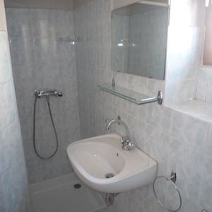 Location Appartement 1 pièce 16m² AIX EN PROVENCE 13100 - Photo 2